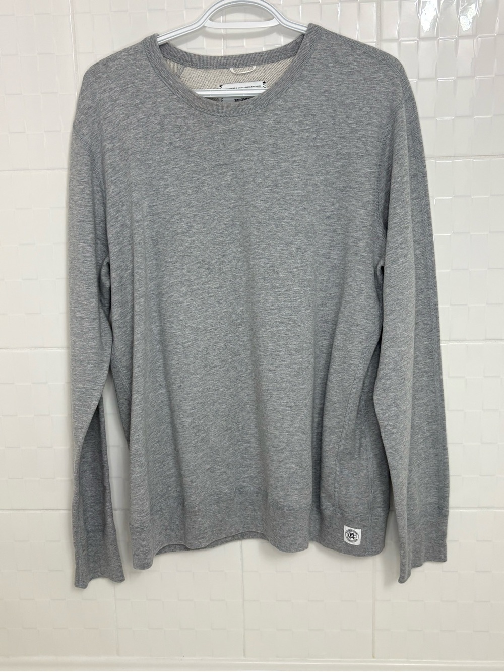 REIGNING CHAMP Men’s/Unisex Midweight Terry Slim Crewneck - sz L  - NWOT